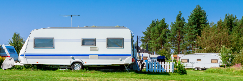 Une poubelle pliante jusqu'à en devenir plate - VRcamping - Le site #1 au  Canada sur le monde du véhicule récréatif, du camping et du caravaning!